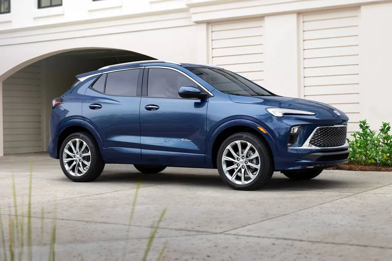 Buick Encore 2025: Compact SUV Review & Key Specs